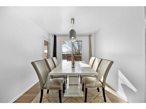 173 Coral Sands Place Ne, Calgary, AB - Indoor Photo Showing Dining Room