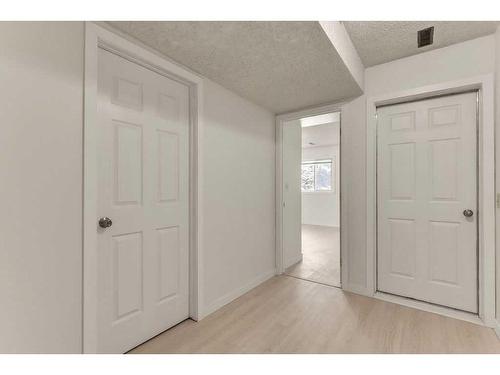 39 Hawksbrow Road Nw, Calgary, AB - Indoor Photo Showing Other Room