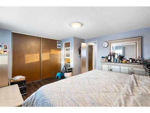 161-20 Falbury Crescent Ne, Calgary, AB - Indoor Photo Showing Bedroom