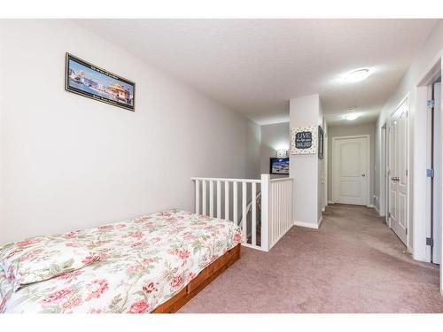 17 Red Embers Row Ne, Calgary, AB - Indoor Photo Showing Bedroom