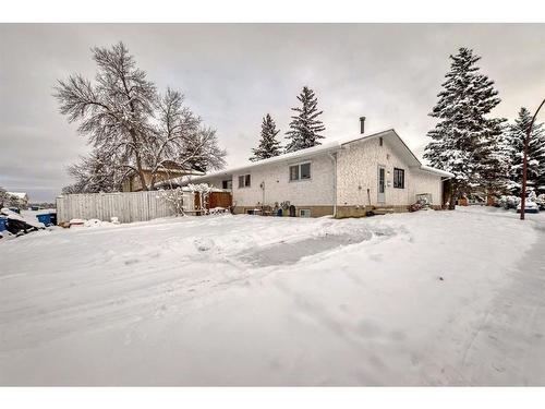 252 And 254 Midridge Place Se, Calgary, AB - Outdoor