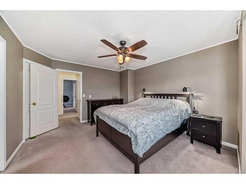 19 Mt Mckenzie Way Se, Calgary, AB - Indoor Photo Showing Bedroom