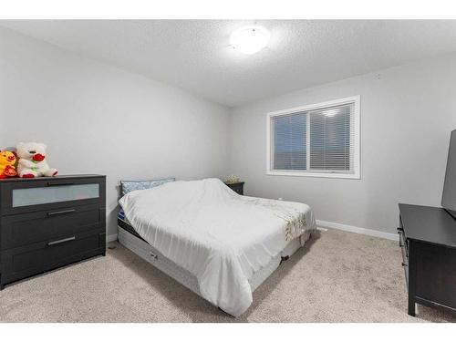 34 Cornerbrook Manor Ne, Calgary, AB - Indoor Photo Showing Bedroom