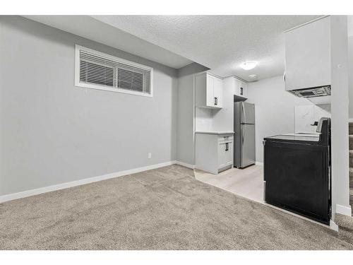 34 Cornerbrook Manor Ne, Calgary, AB - Indoor