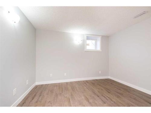 55 Templemont Drive Ne, Calgary, AB - Indoor Photo Showing Other Room