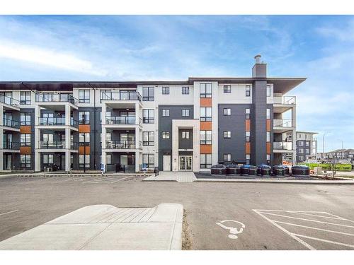 6307-15 Sage Meadows Landing Nw, Calgary, AB - Outdoor With Balcony With Facade