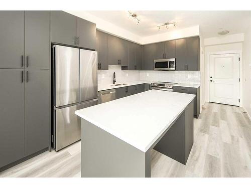 6307-15 Sage Meadows Landing Nw, Calgary, AB - Indoor Photo Showing Kitchen With Stainless Steel Kitchen With Upgraded Kitchen