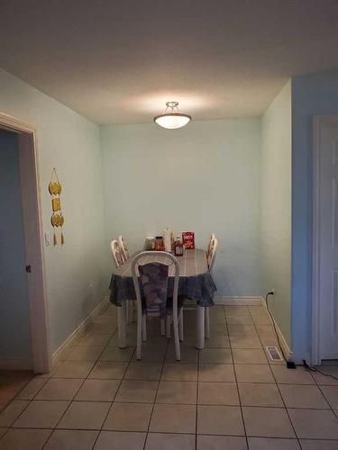 110 Tarawood Lane Ne, Calgary, AB - Indoor Photo Showing Dining Room