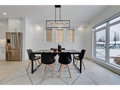 2326 26 Avenue Nw, Calgary, AB - Indoor Photo Showing Dining Room