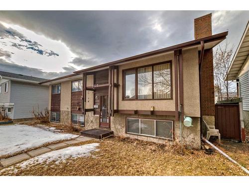 255 Rundleridge Drive Ne, Calgary, AB - Outdoor