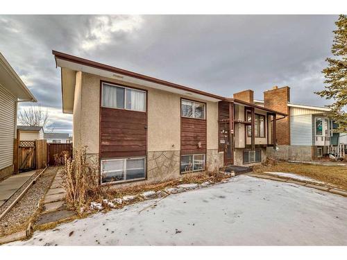 255 Rundleridge Drive Ne, Calgary, AB - Outdoor