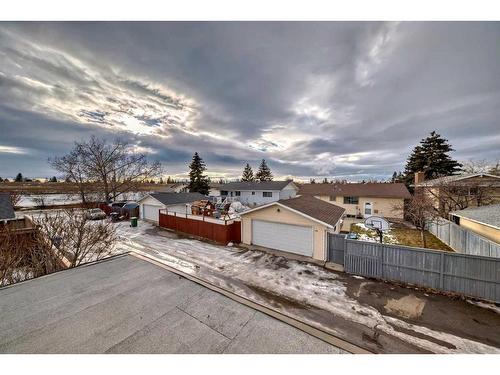 255 Rundleridge Drive Ne, Calgary, AB - Outdoor