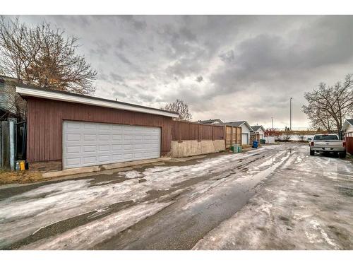 255 Rundleridge Drive Ne, Calgary, AB - Outdoor