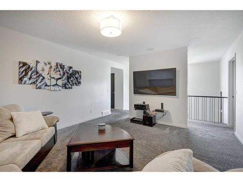 81 Auburn Meadows Crescent Se, Calgary, AB - Indoor Photo Showing Living Room