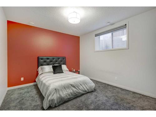 81 Auburn Meadows Crescent Se, Calgary, AB - Indoor Photo Showing Bedroom