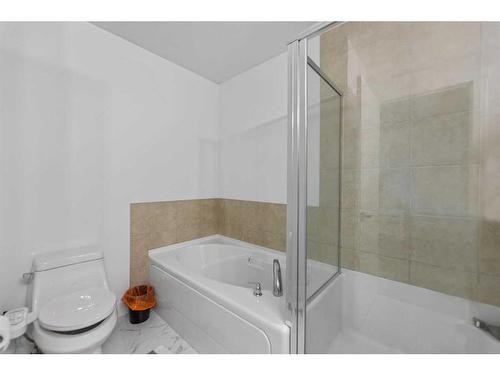 2046 Luxstone Boulevard, Airdrie, AB - Indoor Photo Showing Bathroom