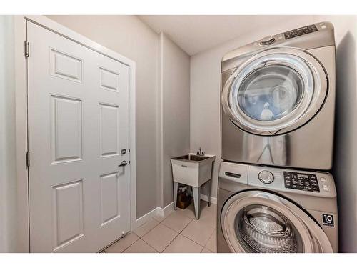 1204 Brightoncrest Green Se, Calgary, AB - Indoor Photo Showing Laundry Room