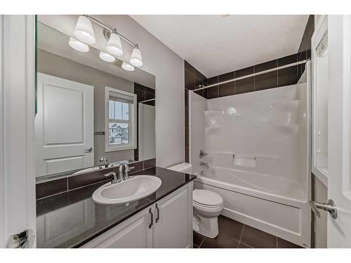 1204 Brightoncrest Green Se, Calgary, AB - Indoor Photo Showing Bathroom