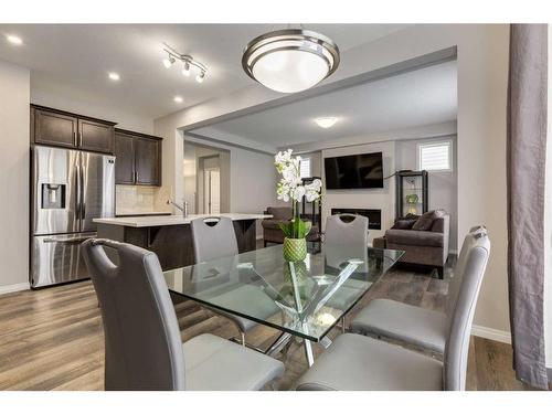 24 Osborne Link Sw, Airdrie, AB - Indoor Photo Showing Dining Room