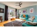 202 27 Avenue Ne, Calgary, AB  - Indoor Photo Showing Living Room 