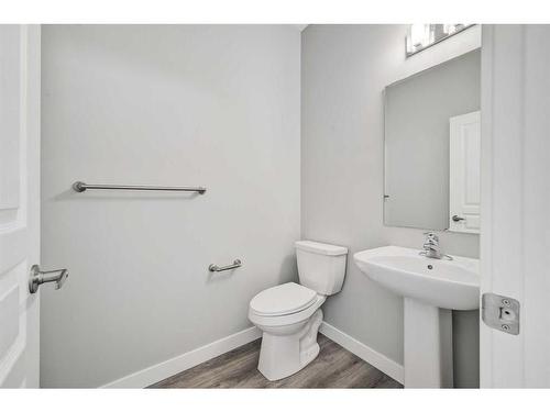 326 Legacy View Se, Calgary, AB - Indoor Photo Showing Bathroom