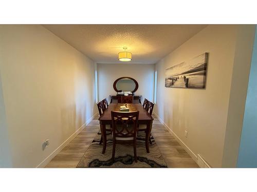 28 Macewan Ridge View Nw, Calgary, AB - Indoor Photo Showing Dining Room