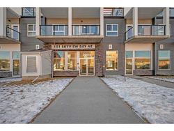 2203-151 SKYVIEW BAY NE  Calgary, AB T3N 2K3