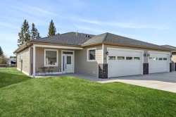 6-610 4 Avenue SW Sundre, AB T0M 1X0