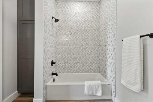 6-610 4 Avenue Sw, Sundre, AB - Indoor Photo Showing Bathroom