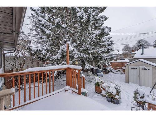 4913 20 Street Sw, Calgary, AB - Outdoor