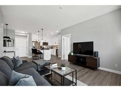 3406-80 Greenbriar Place NW Calgary, AB T3B 5P3