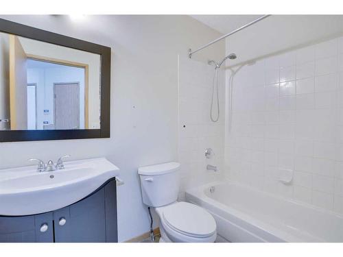 9029 21 Street Se, Calgary, AB - Indoor Photo Showing Bathroom