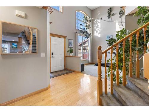 649 Hamptons Drive Nw, Calgary, AB - Indoor Photo Showing Other Room