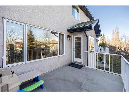 649 Hamptons Drive Nw, Calgary, AB - Outdoor With Exterior