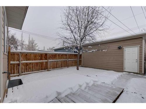 710 23 Avenue Nw, Calgary, AB - Outdoor With Exterior