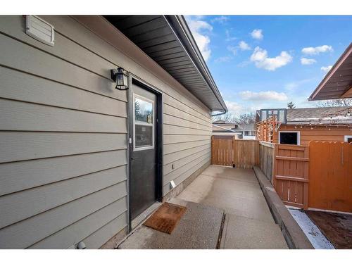 287 Templeside Circle Ne, Calgary, AB - Outdoor With Exterior