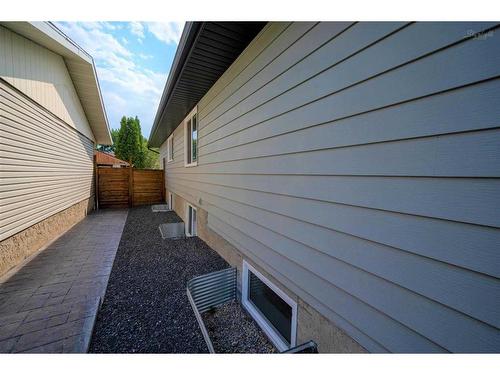 287 Templeside Circle Ne, Calgary, AB - Outdoor With Exterior