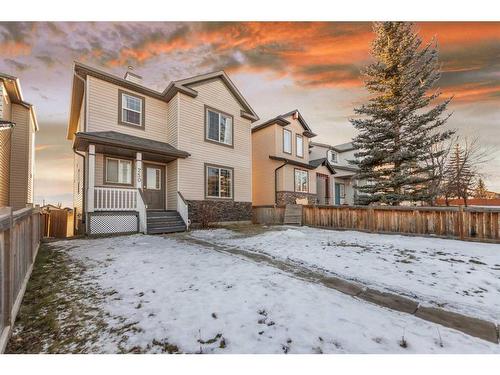 250 Covemeadow Crescent Ne, Calgary, AB - Outdoor