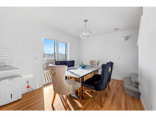 250 Covemeadow Crescent Ne, Calgary, AB - Indoor Photo Showing Dining Room