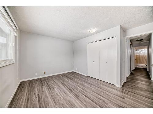 43 Castleridge Way Ne, Calgary, AB - Indoor Photo Showing Other Room