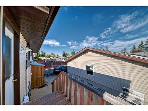 43 Castleridge Way Ne, Calgary, AB - Outdoor With Exterior