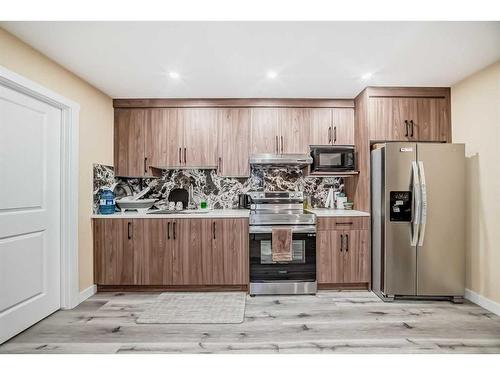 173 Savanna Passage Ne, Calgary, AB - Indoor Photo Showing Kitchen