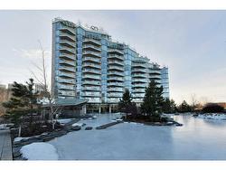 806-738 1 Avenue SW Calgary, AB T2P 5G8