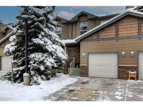 27 Spring Meadows Bay, Okotoks, AB - Outdoor