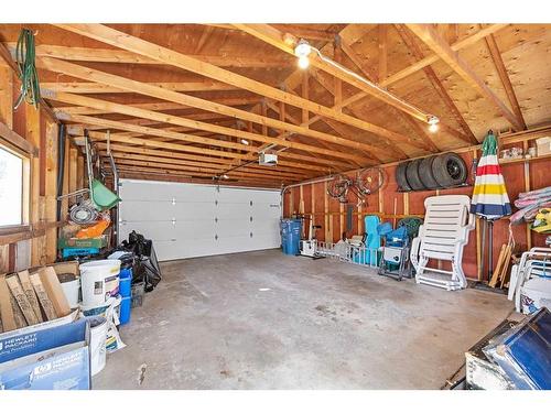 560 Willacy Drive Se, Calgary, AB - Indoor Photo Showing Garage