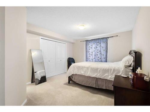 3422-60 Panatella Street Nw, Calgary, AB - Indoor Photo Showing Bedroom