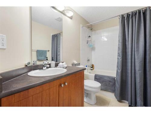 3422-60 Panatella Street Nw, Calgary, AB - Indoor Photo Showing Bathroom