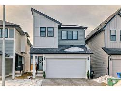 316 Copperhead Way SE Calgary, AB T2Z 5H2