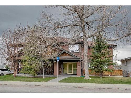 905 Mckinnon Drive Ne, Calgary, AB - Outdoor