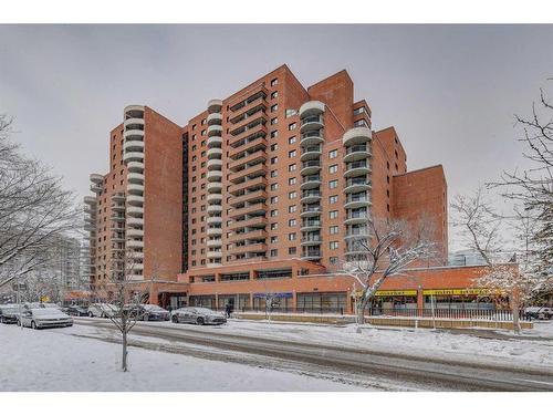 1110-738 3 Avenue Sw, Calgary, AB - Outdoor With Facade